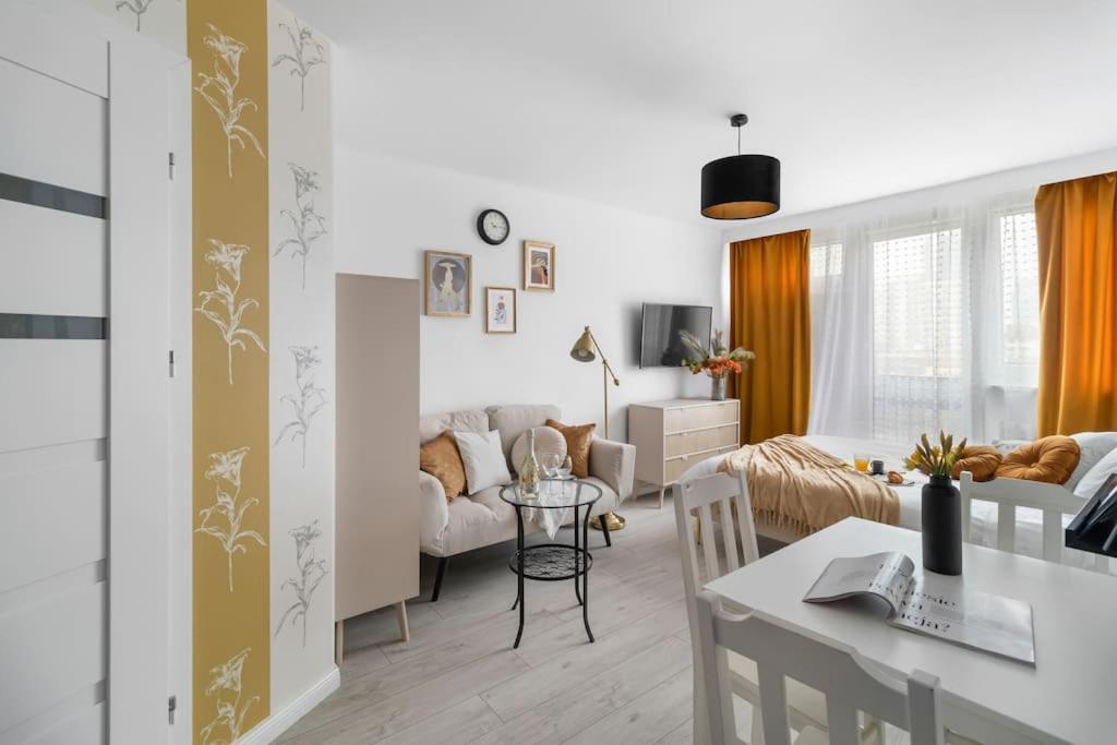 Air-Conditioned Downtown Oasis On Foot To Central Station Metro Smarttv Wifi 바르샤바 외부 사진